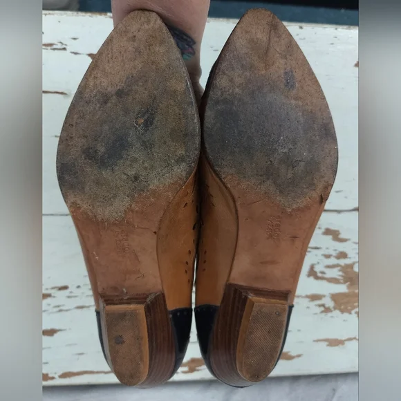 Vintage Paradox Shoes - Picture 6 of 6